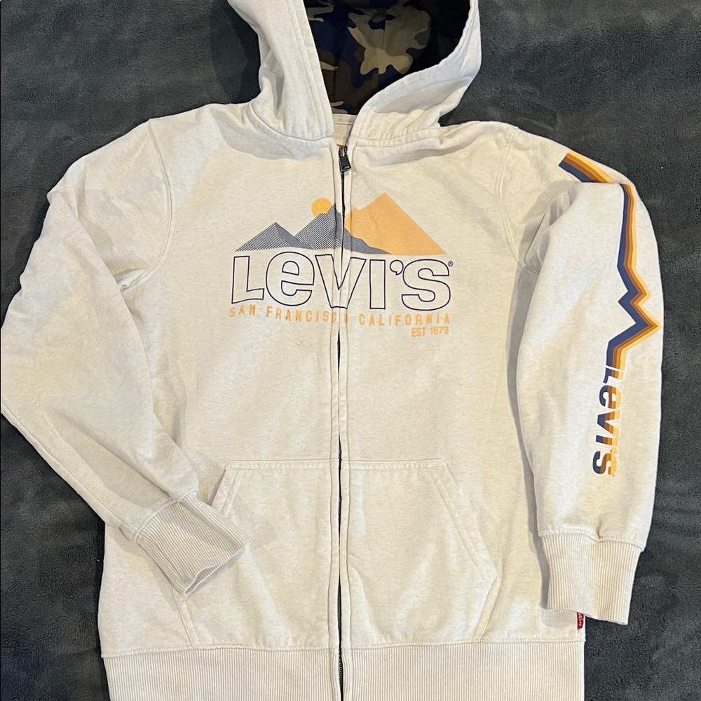 Levi's Cream Zip-Up Hoodie with camo inside hood, kids Large 12-13 yrs